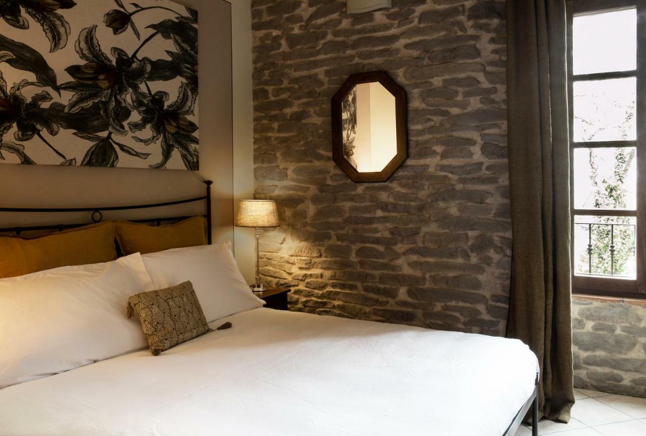 La Locanda Del Borgo Torrechiara Kültér fotó